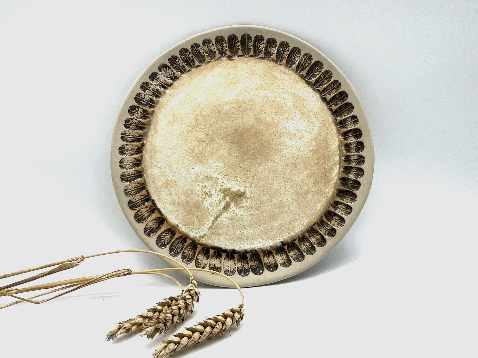 Serving plate