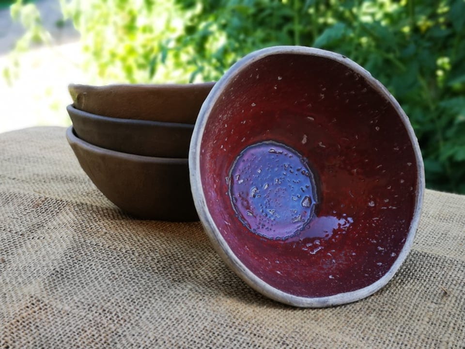 Bowl in pink tones