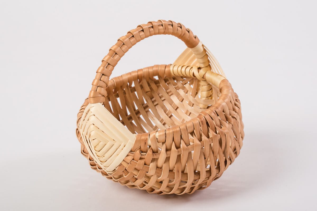 AP11 Round basket