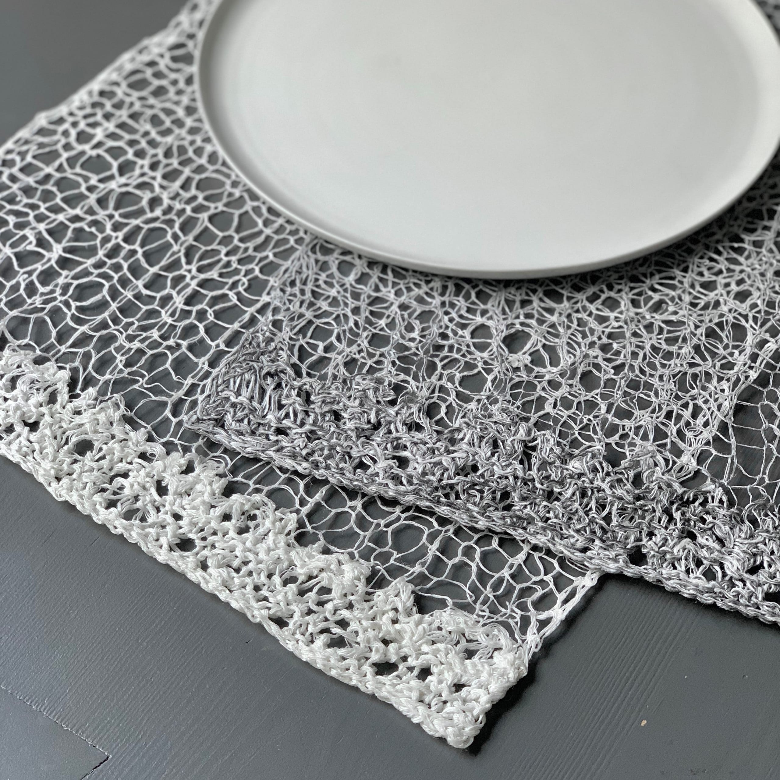 Linen table runner Lace 50x200 cm