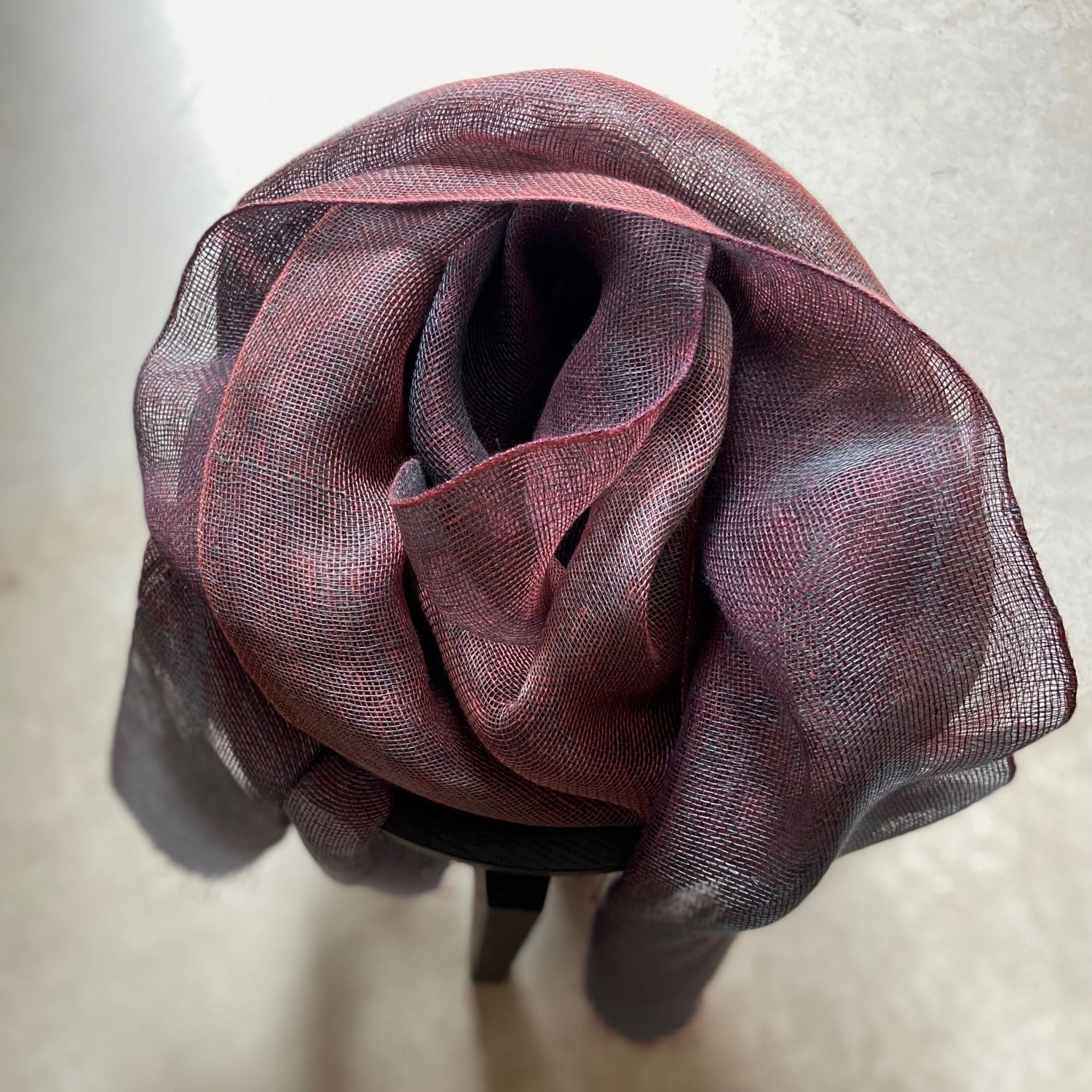 Double layer linen scarf in bordo 50x200 cm