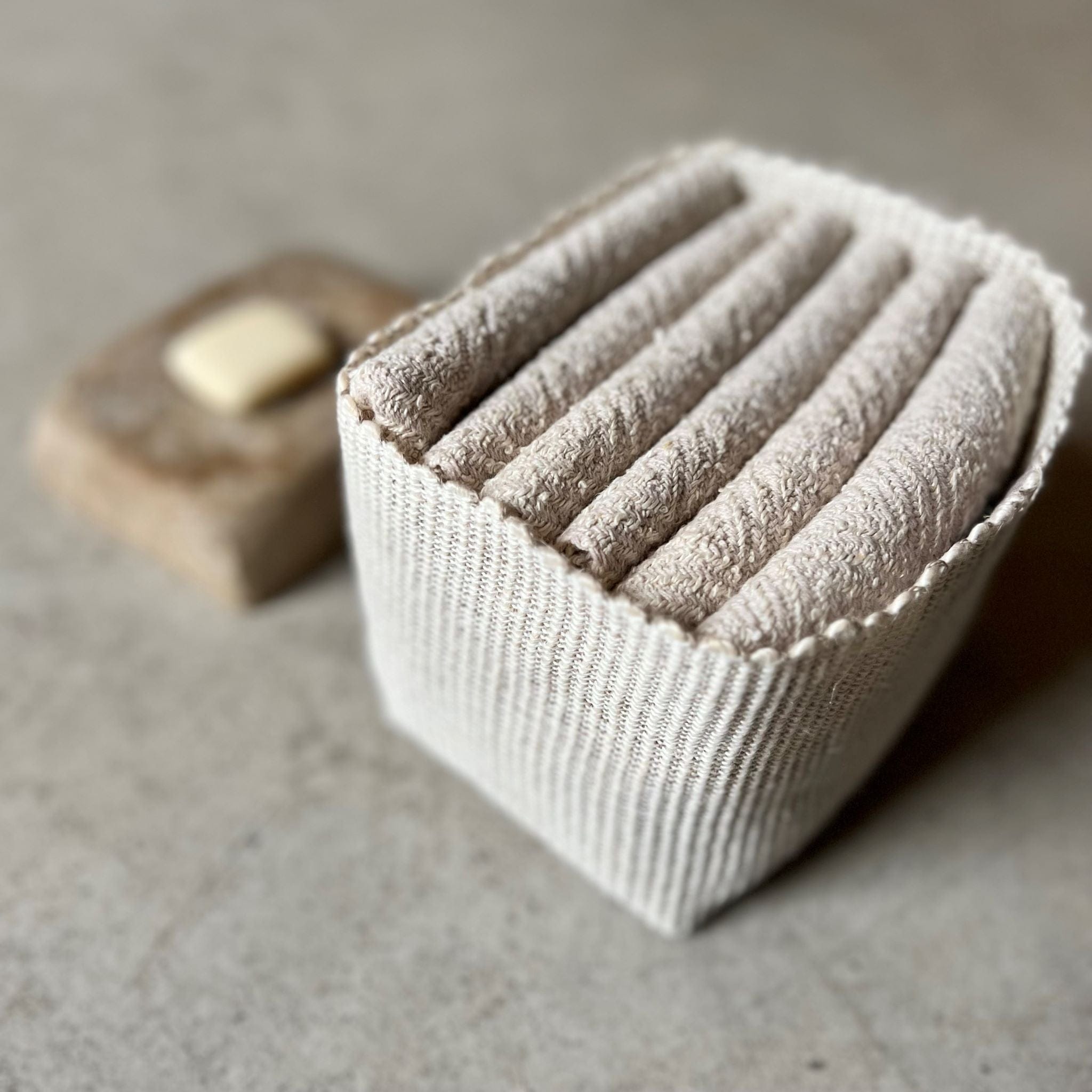 Linen guest towel set in natural (6 pcs)