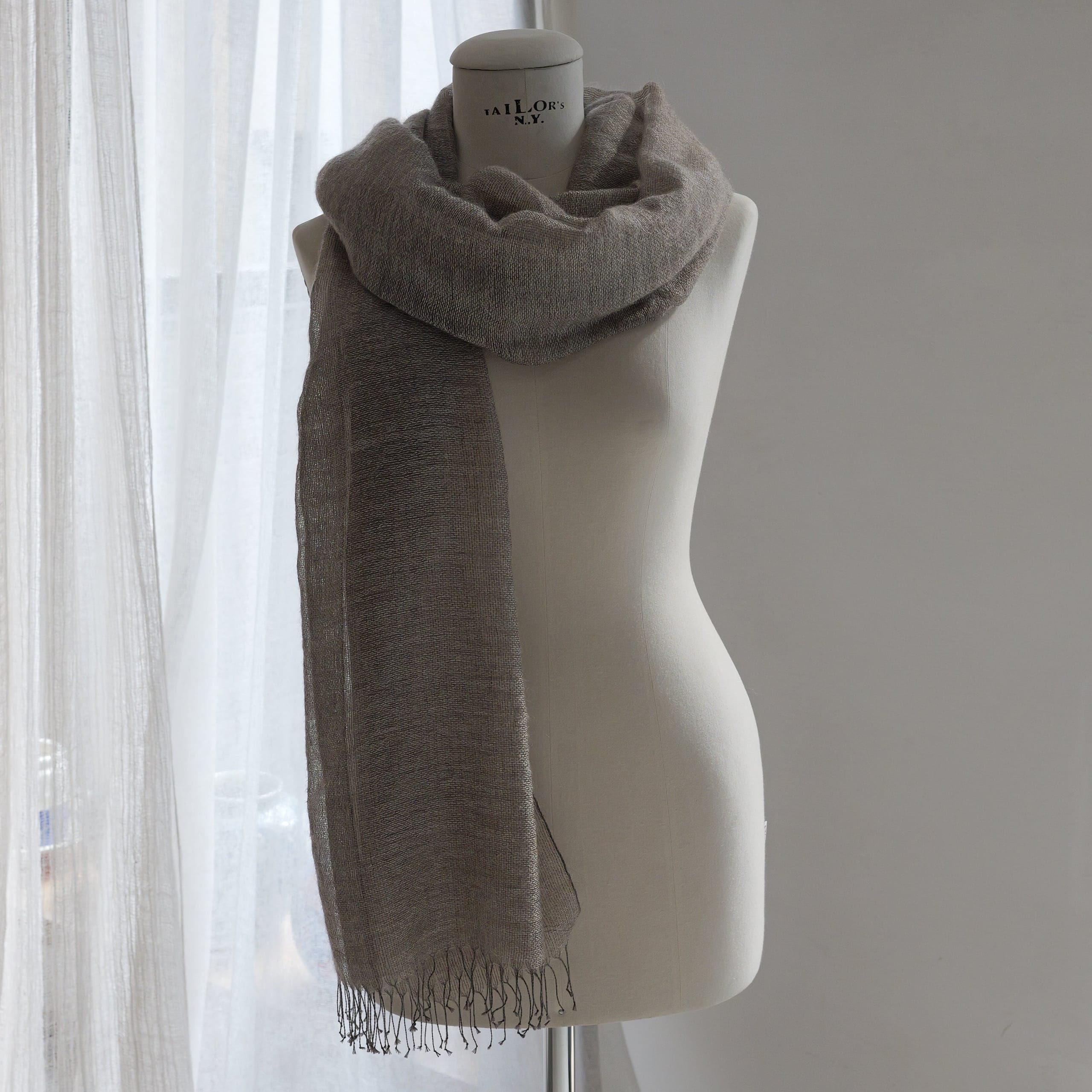 Cashmere scarf in mist camel 80x220 cm
