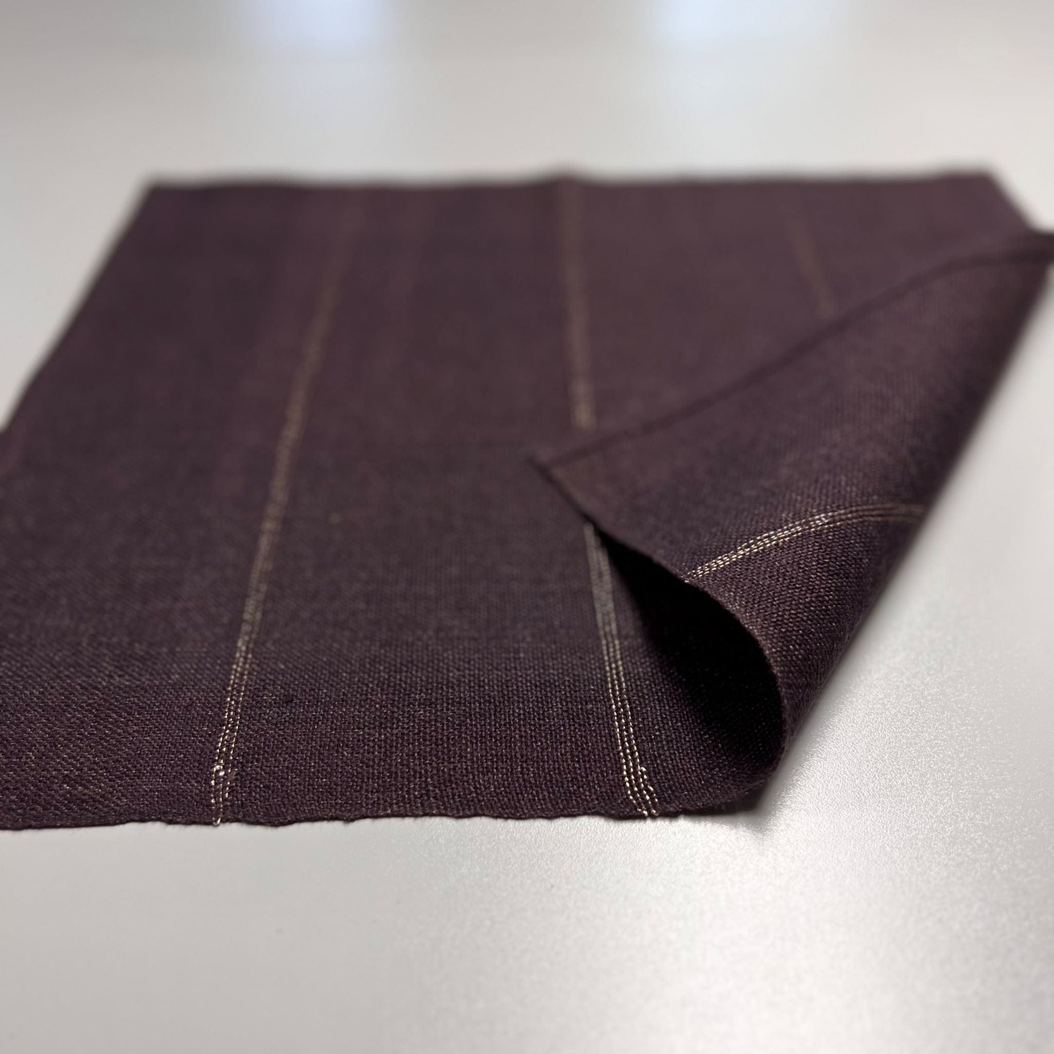 Linen placemat Ieva with gold 35x40 cm