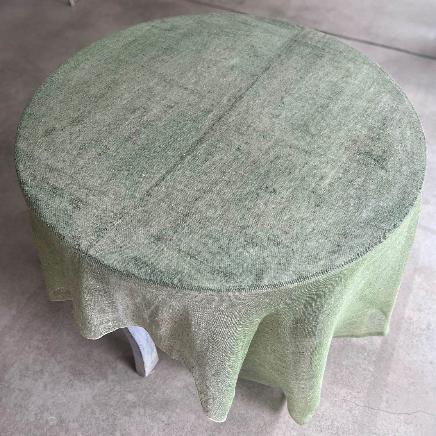 Tablecloth Tinita in green 180x180 cm